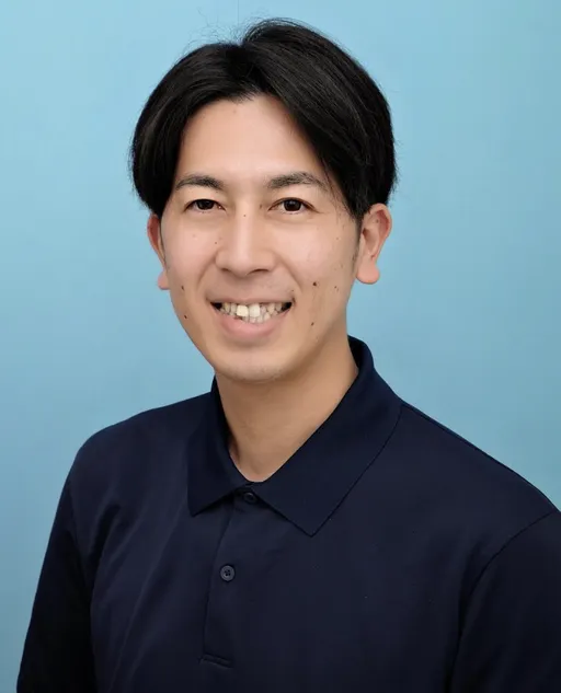 代表 粟野匠音